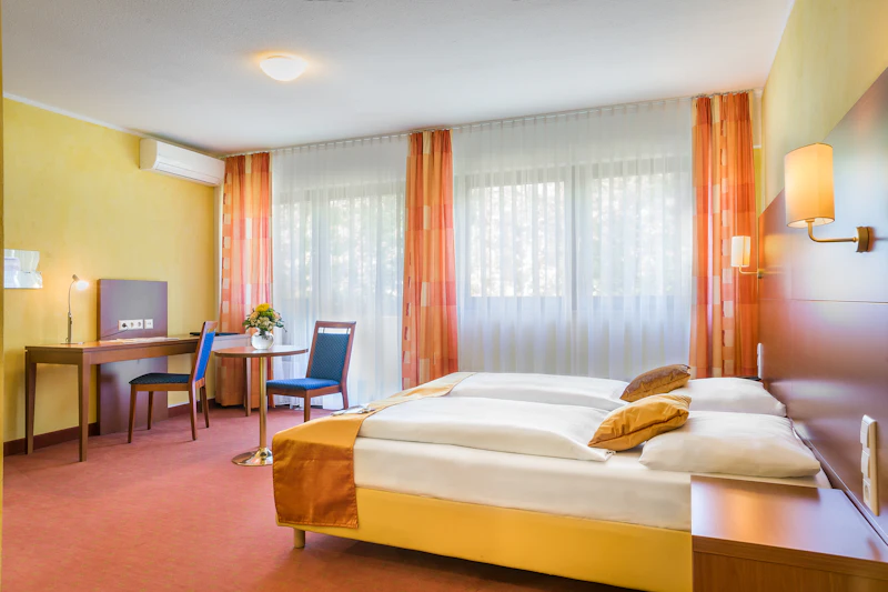 Doppelzimmer standard plus - Novum Hotel Rega Stuttgart